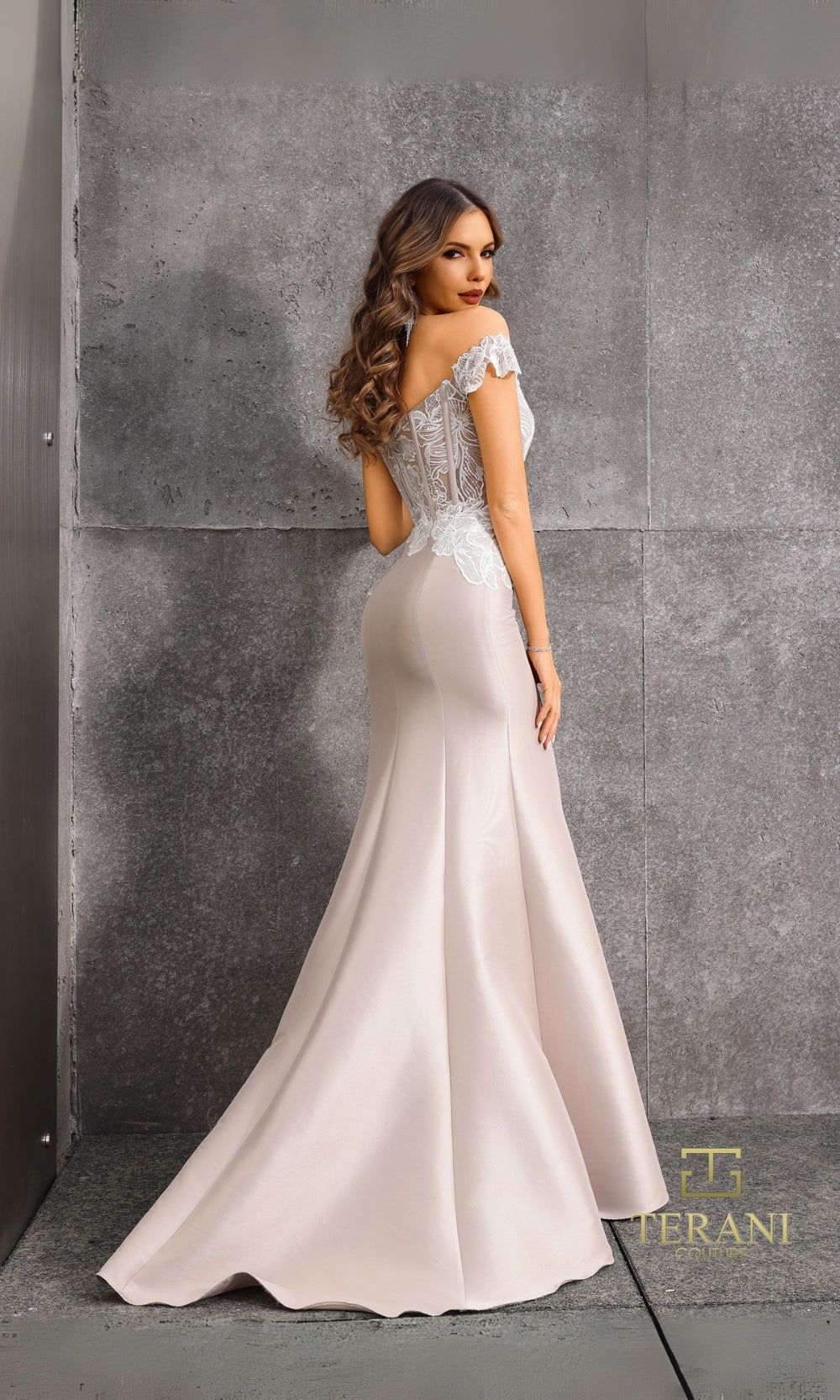 Terani Couture 252E5133