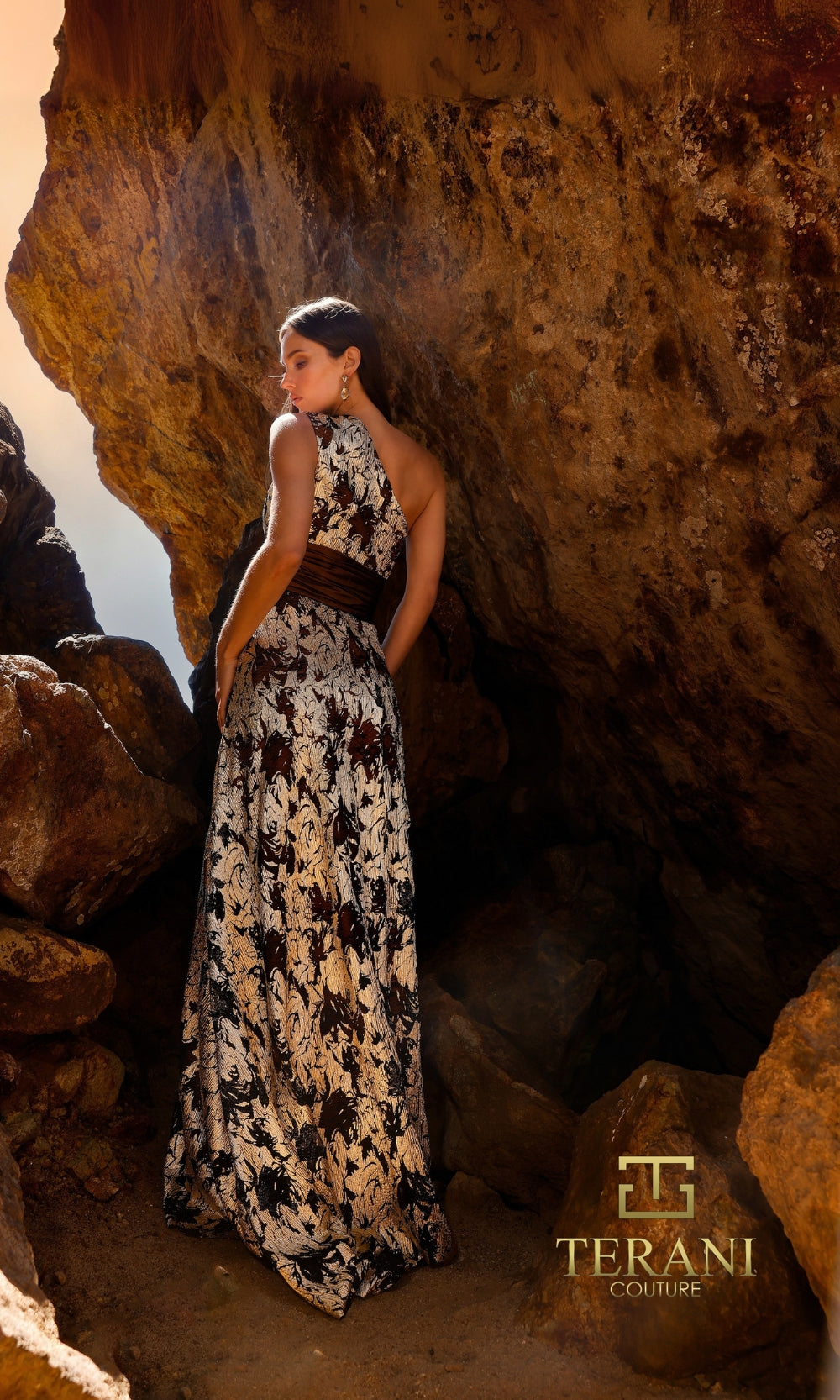 Terani Couture 252E5167