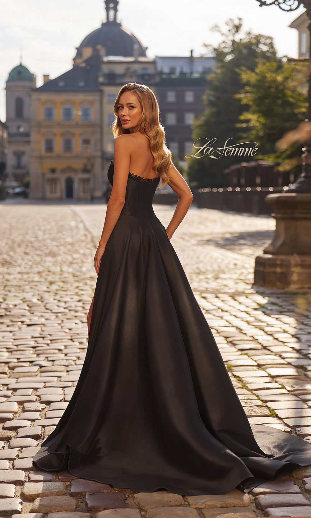 La Femme 33353