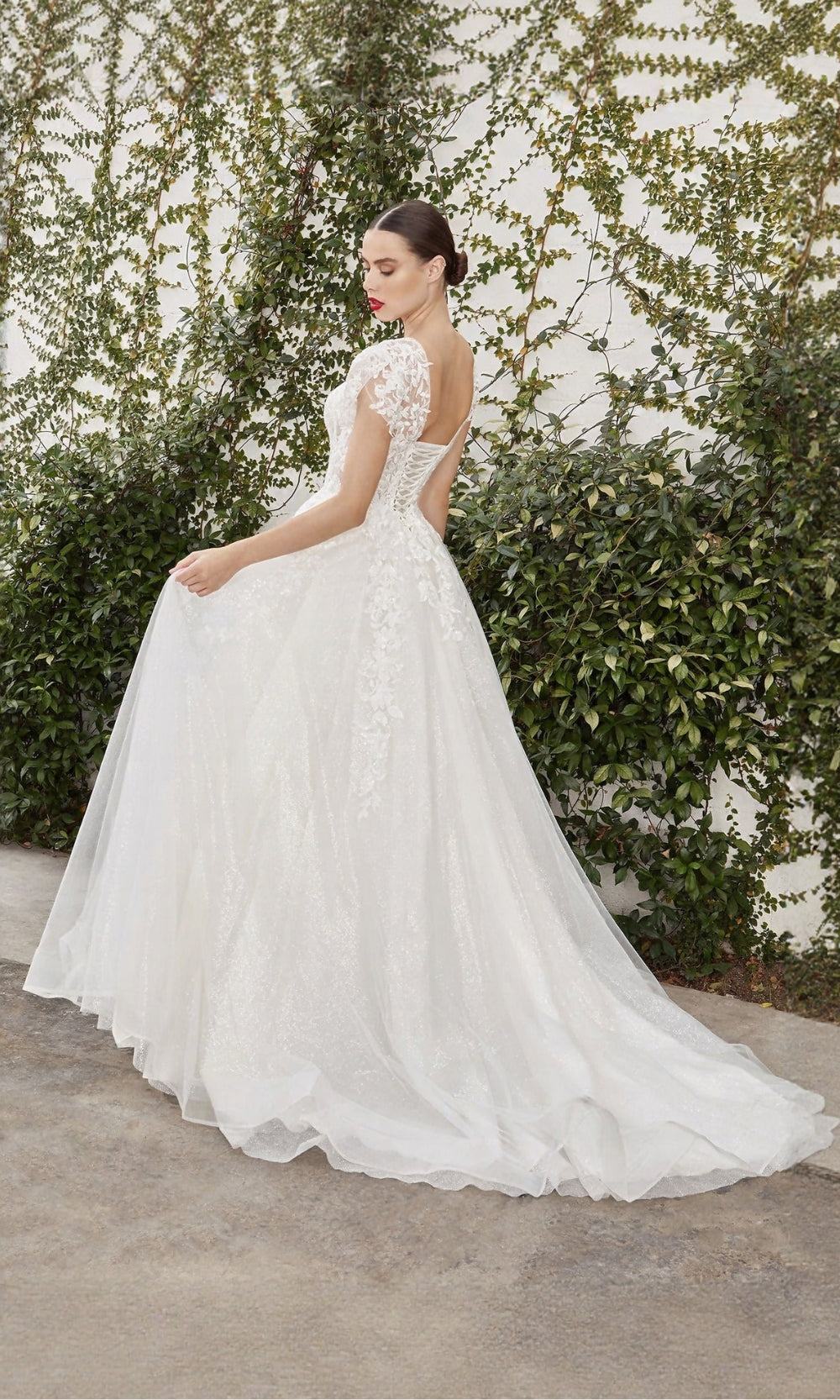 Andrea and Leo A1082W