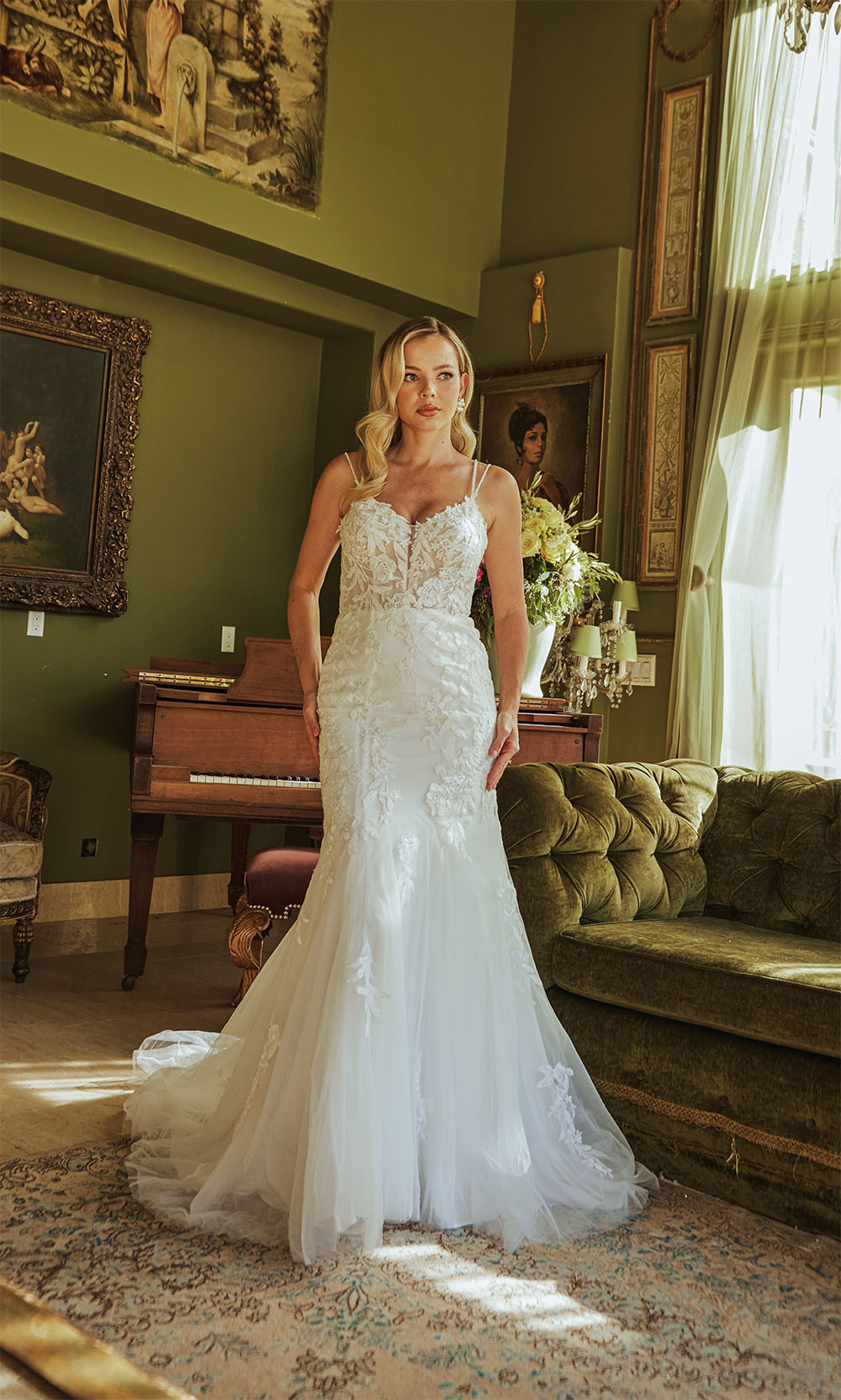 Elizabeth K GL3533 Off White