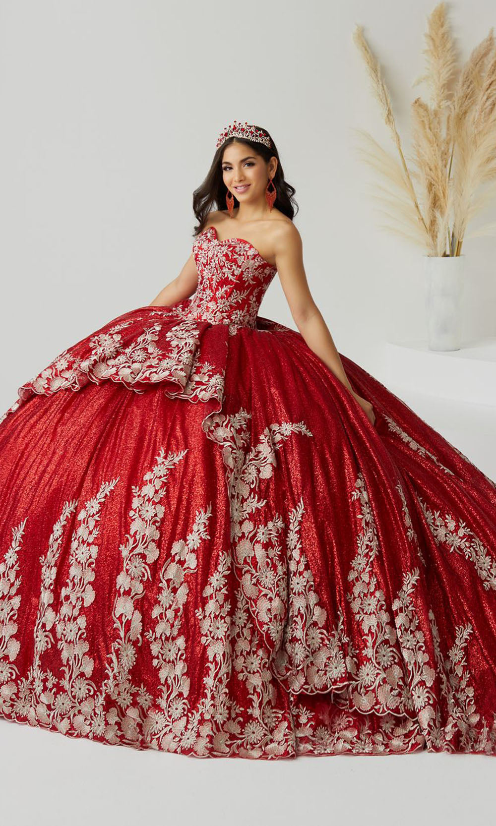 House of Wu 26020 Red/Silver