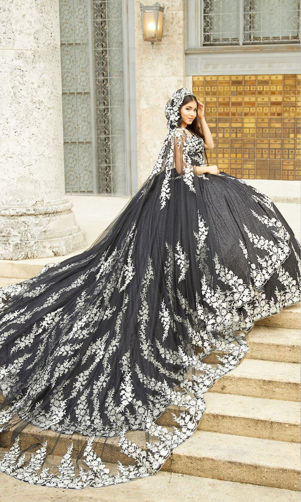 House of Wu 26020C Black/Silver