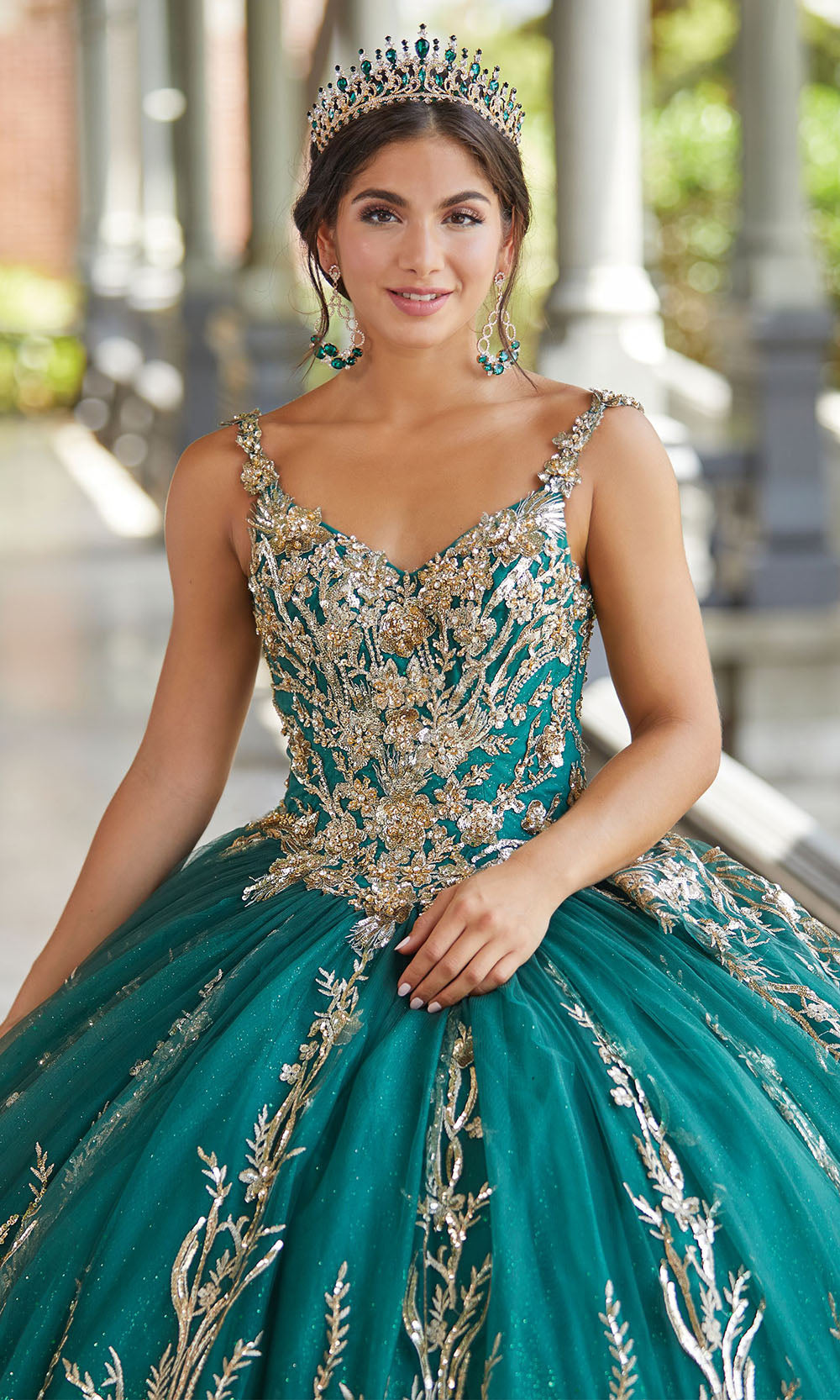 House of Wu 26050 Hunter/Gold