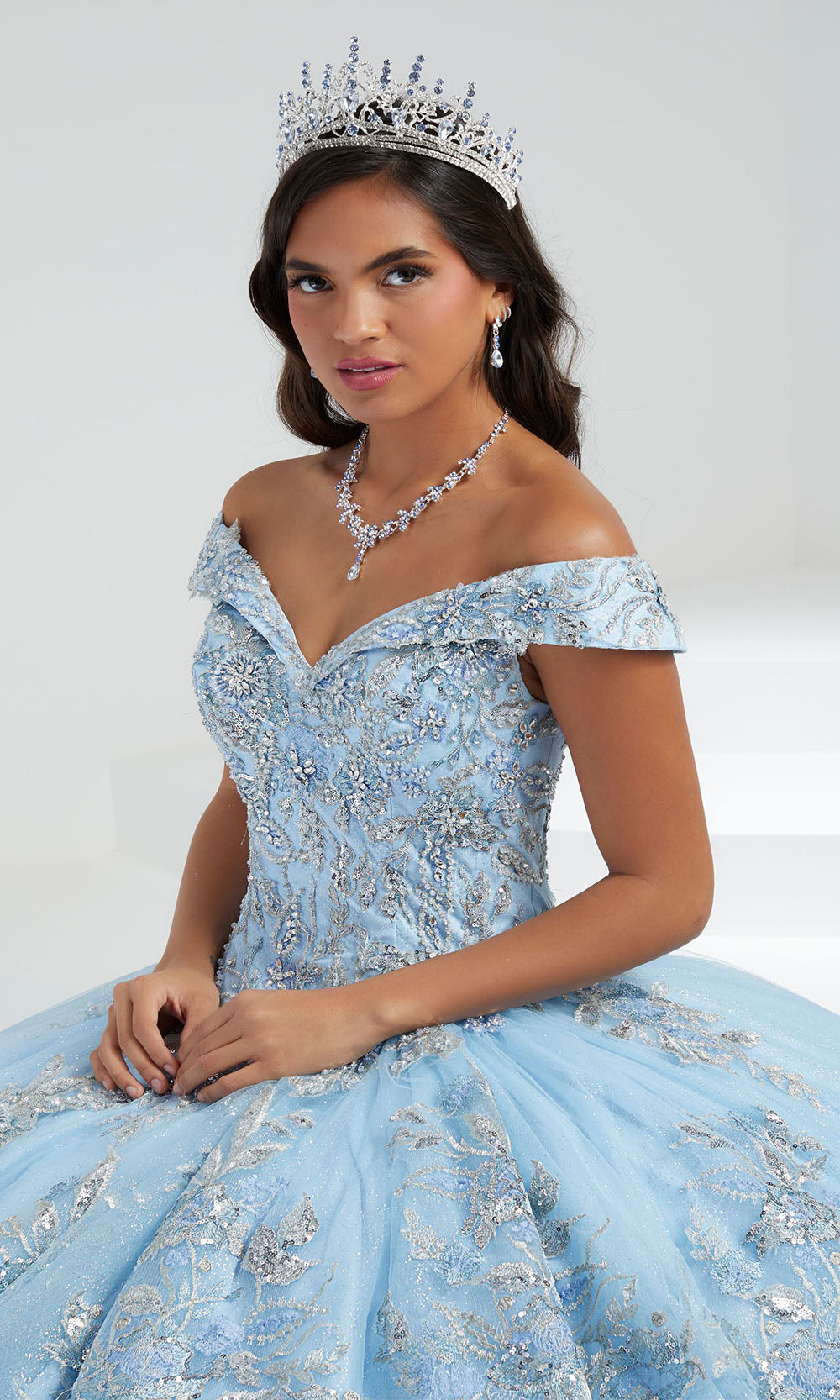 House of Wu 26058 Misty/Sky