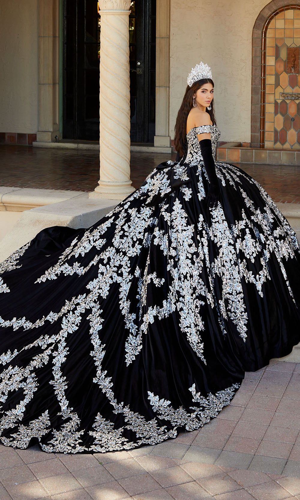 House of Wu 26065 Black/Silver