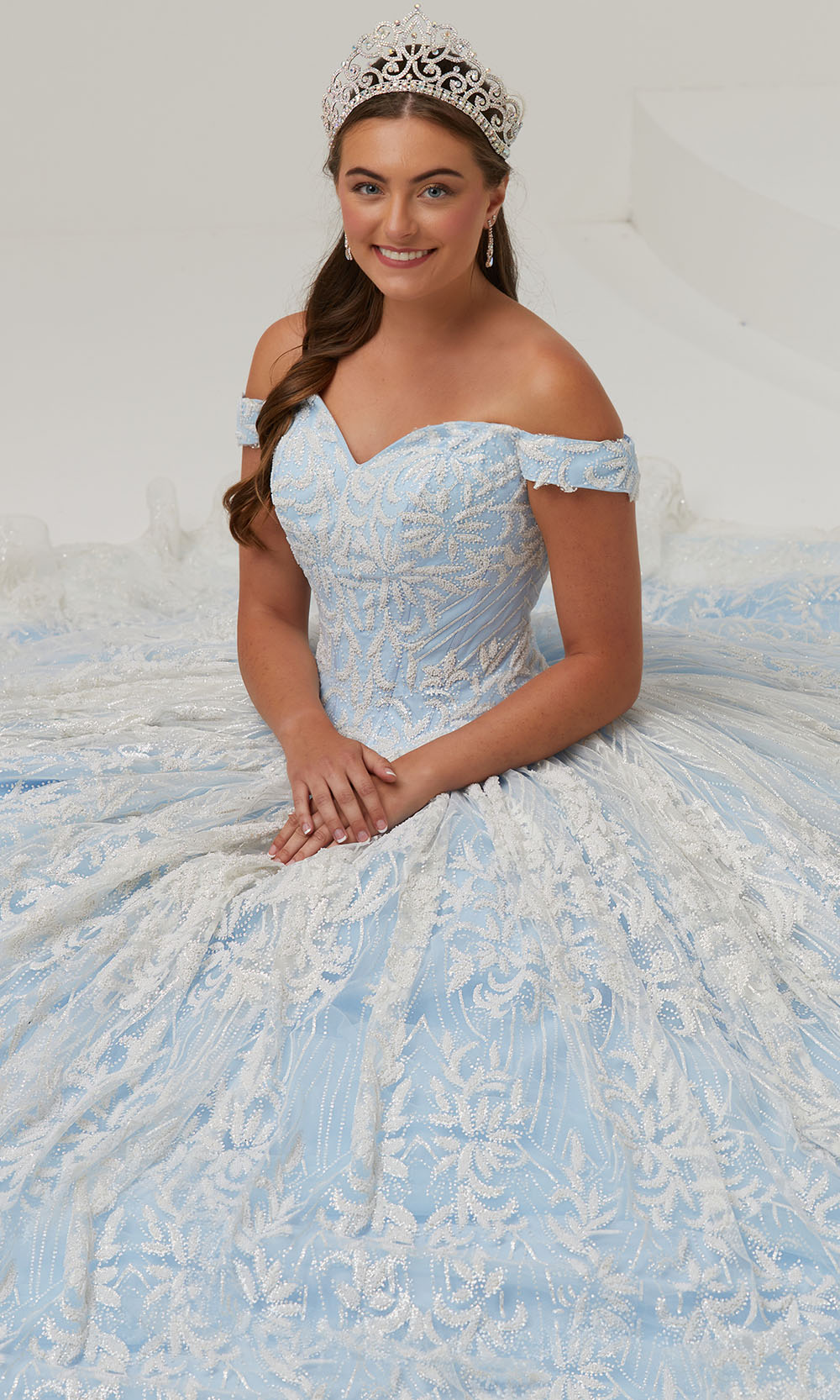 House of Wu 26983 Ivory/Sky