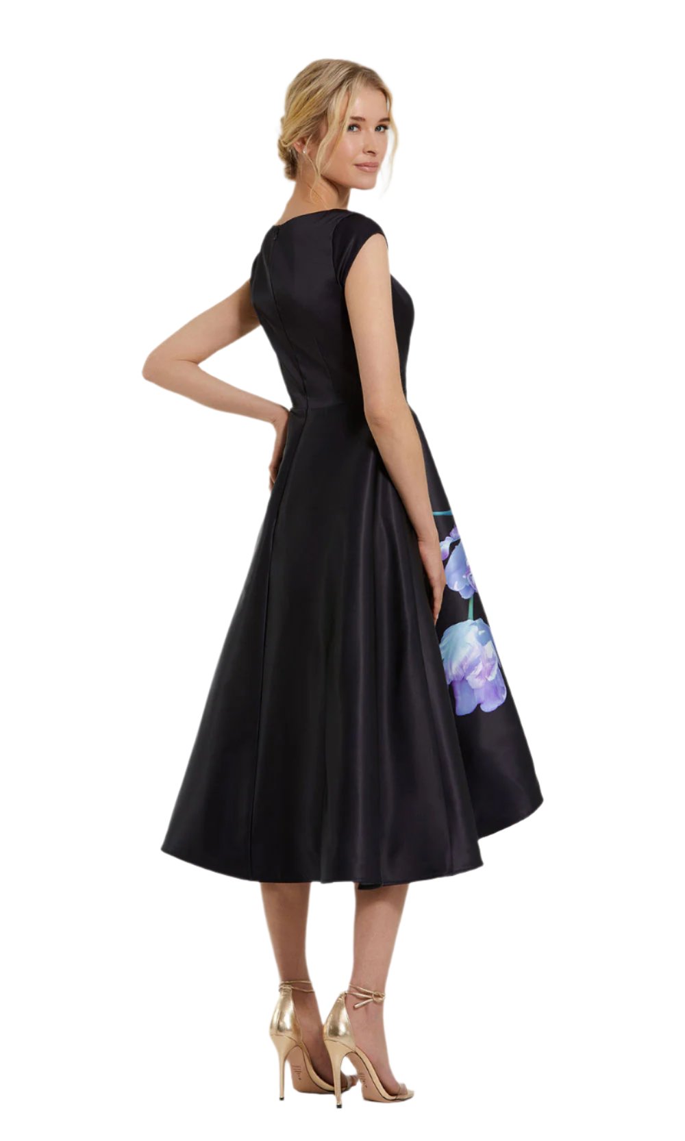 Ieena Duggal 20995 Black Multi