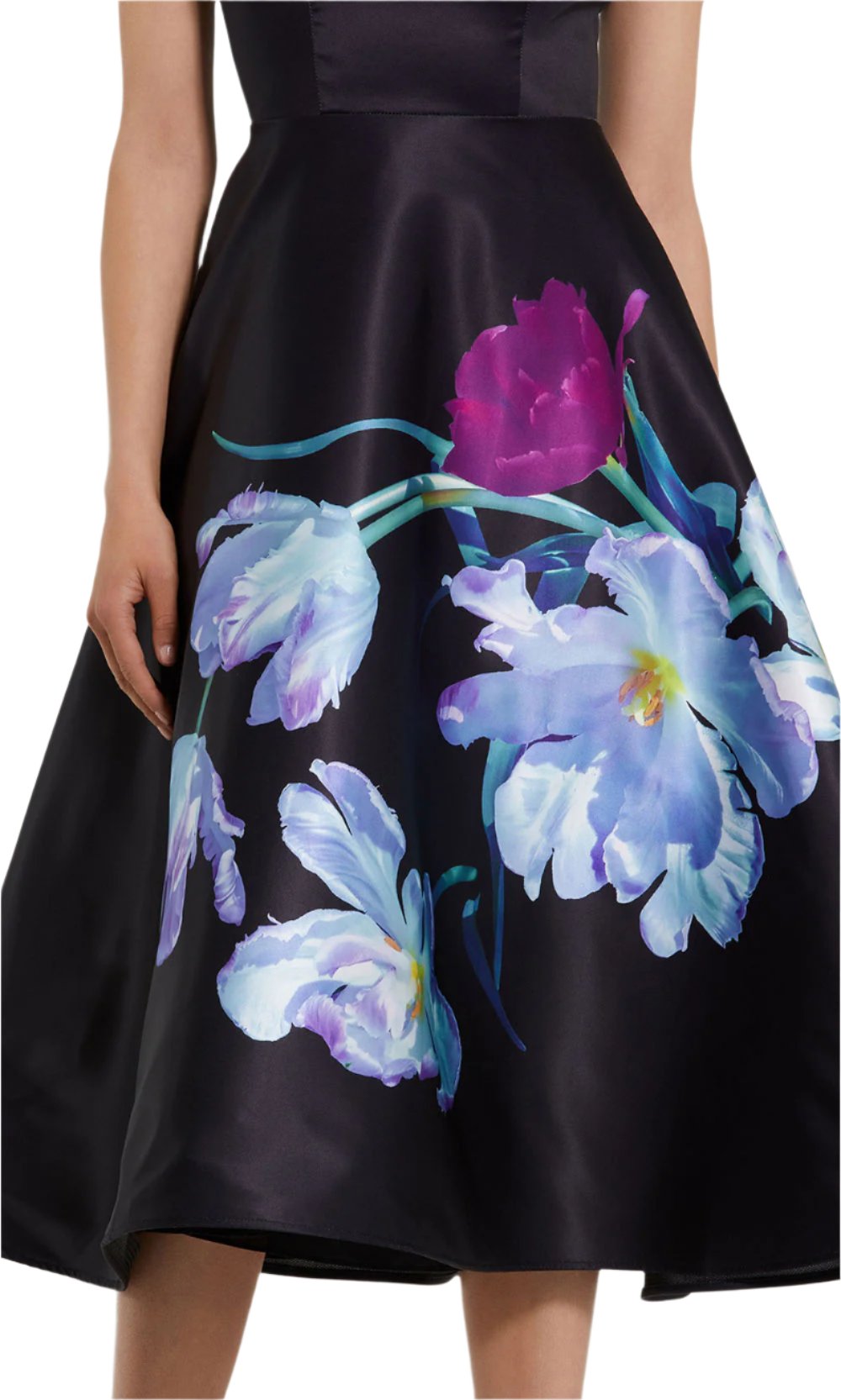 Ieena Duggal 20995 Black Multi