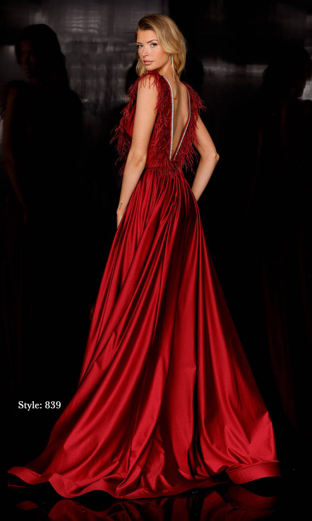 Jessica Angel 839 Red