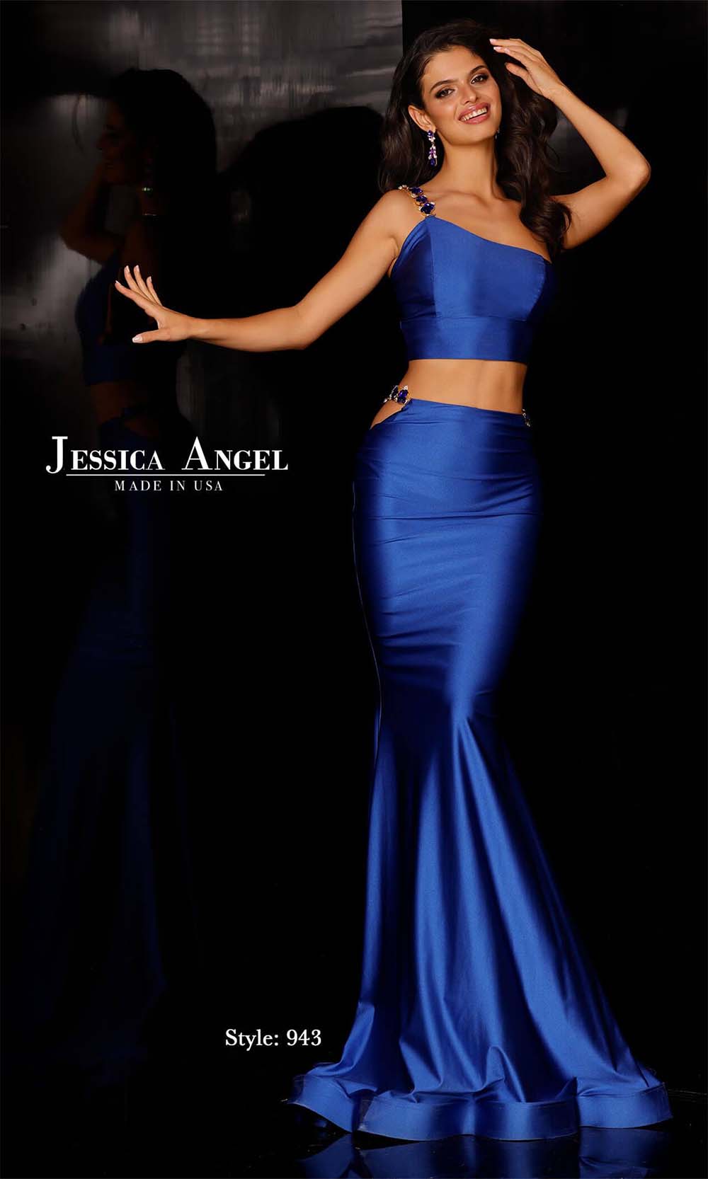 Jessica Angel 943 Royal