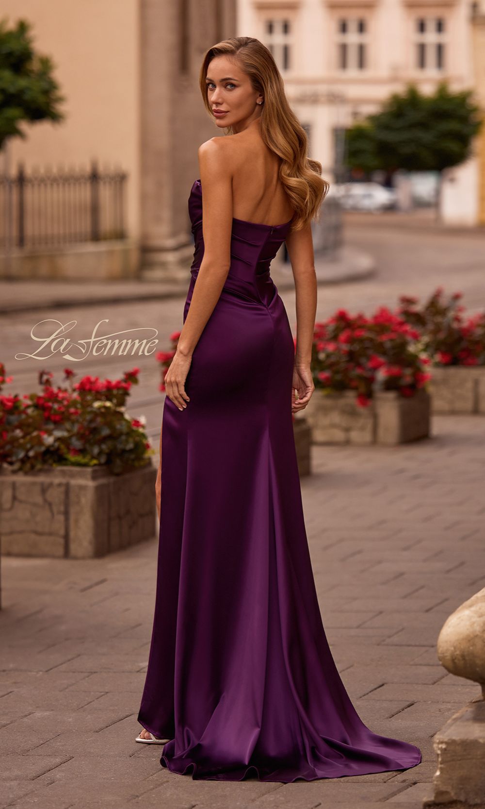 La Femme 32896 Dark Berry