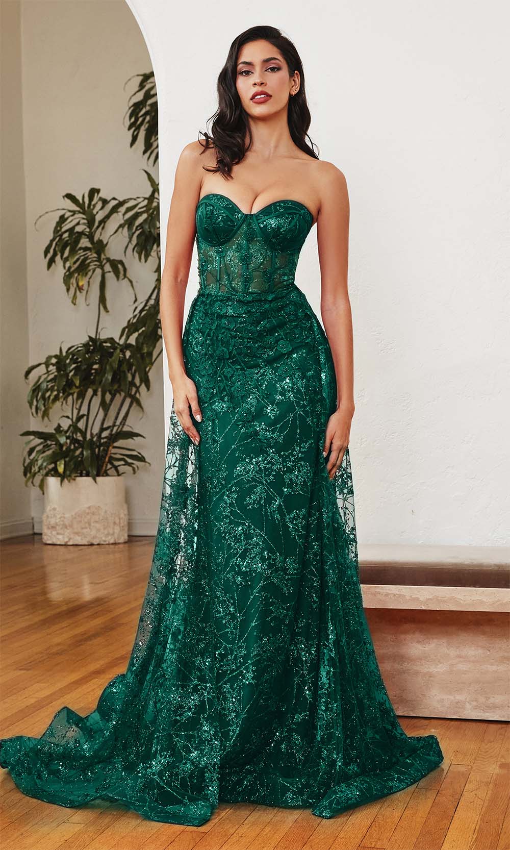 Ladivine CB046 Emerald