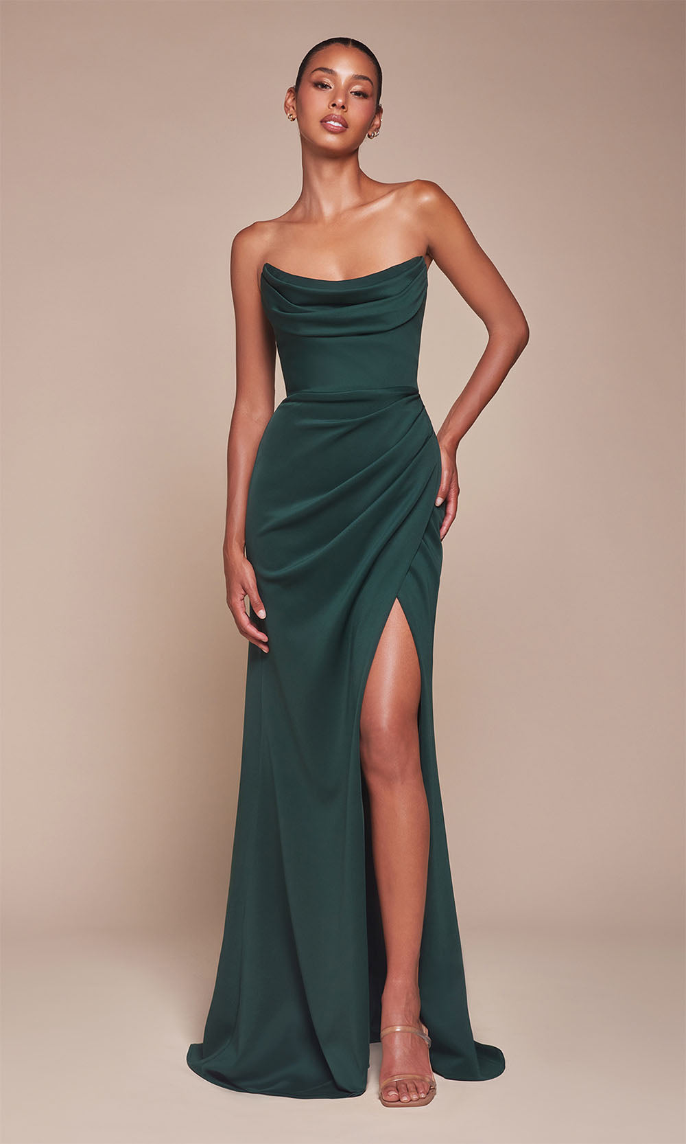 Ladivine CD355 Emerald