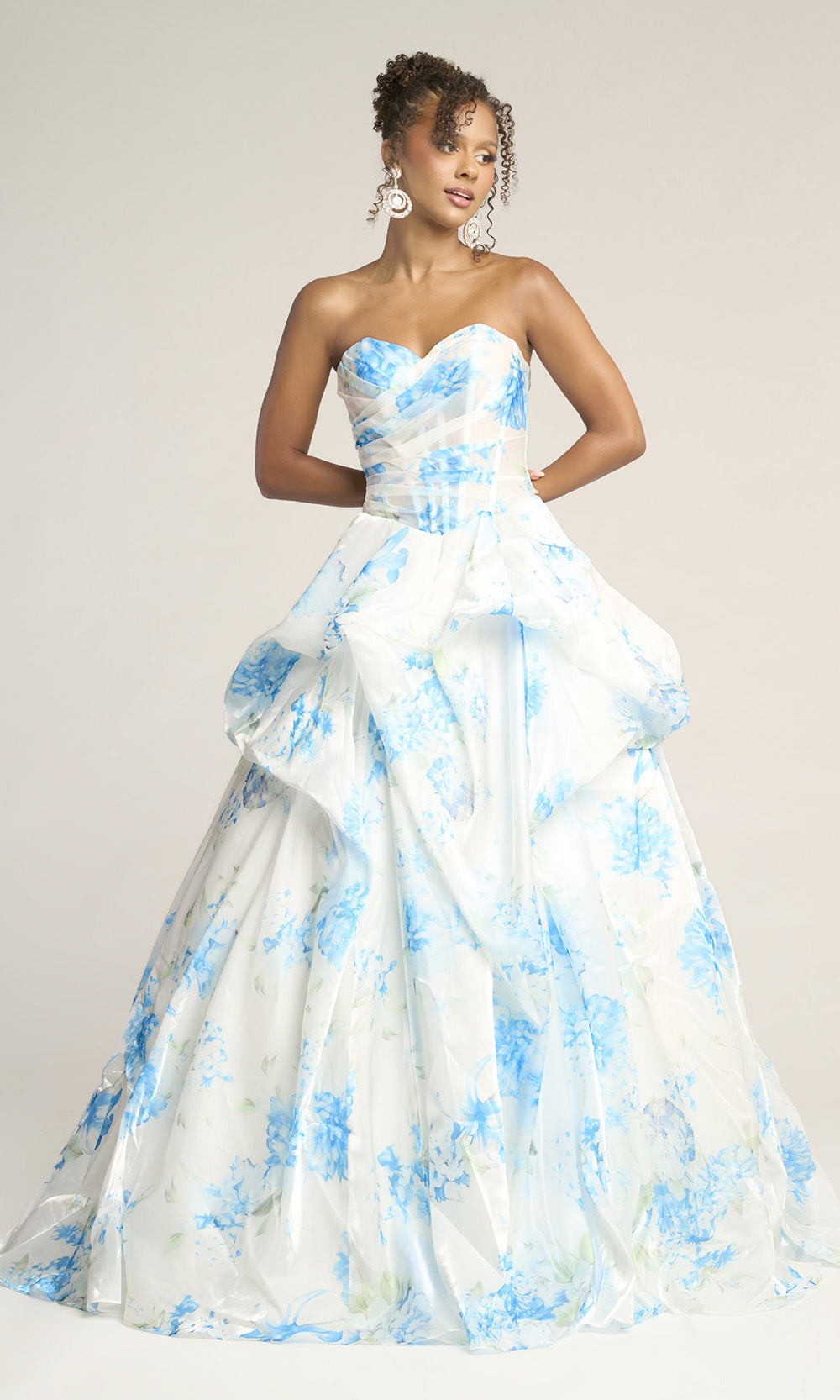 Portia and Scarlett PS26083