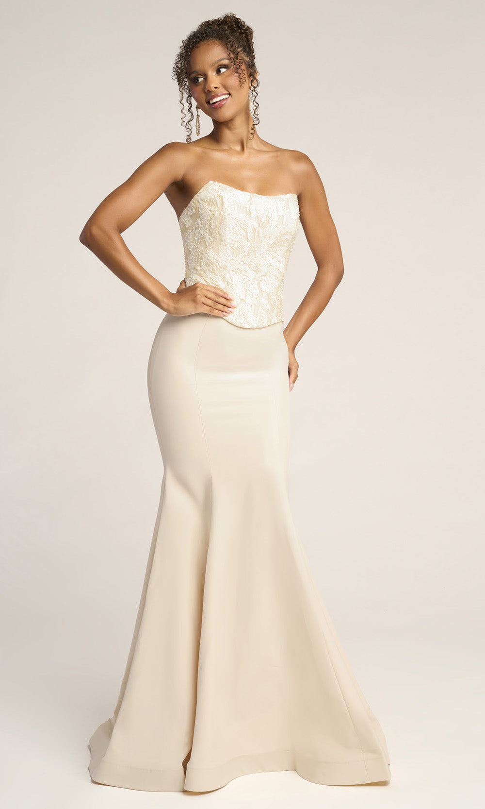 Portia and Scarlett PS26092