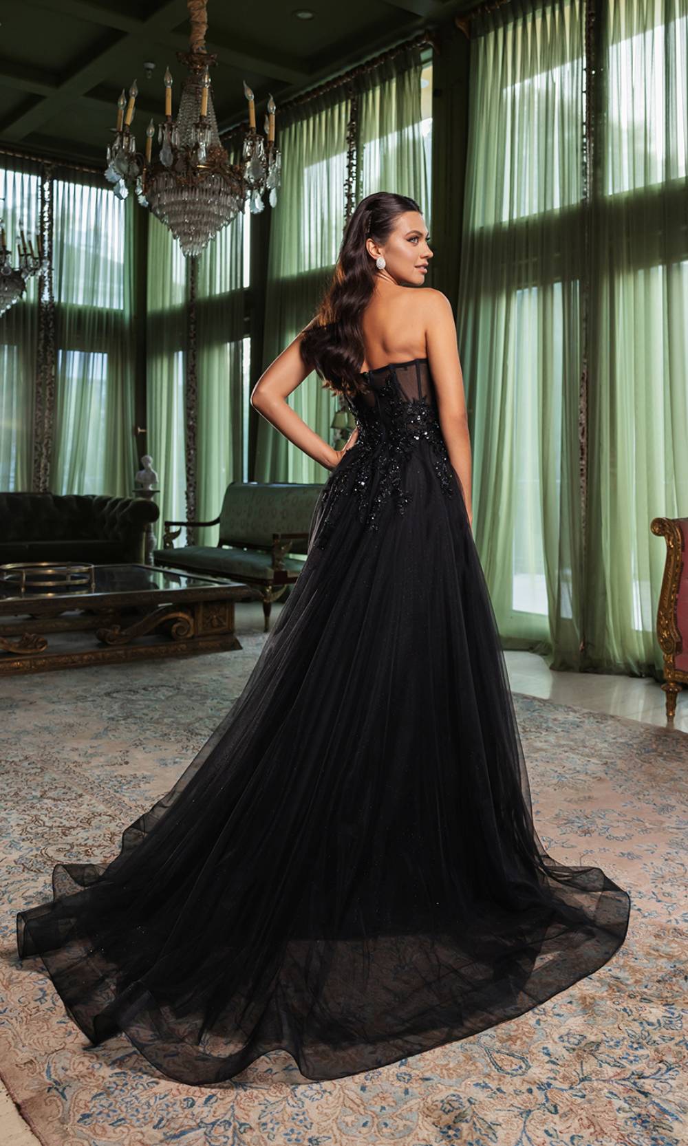 May Queen RQ8135 Black