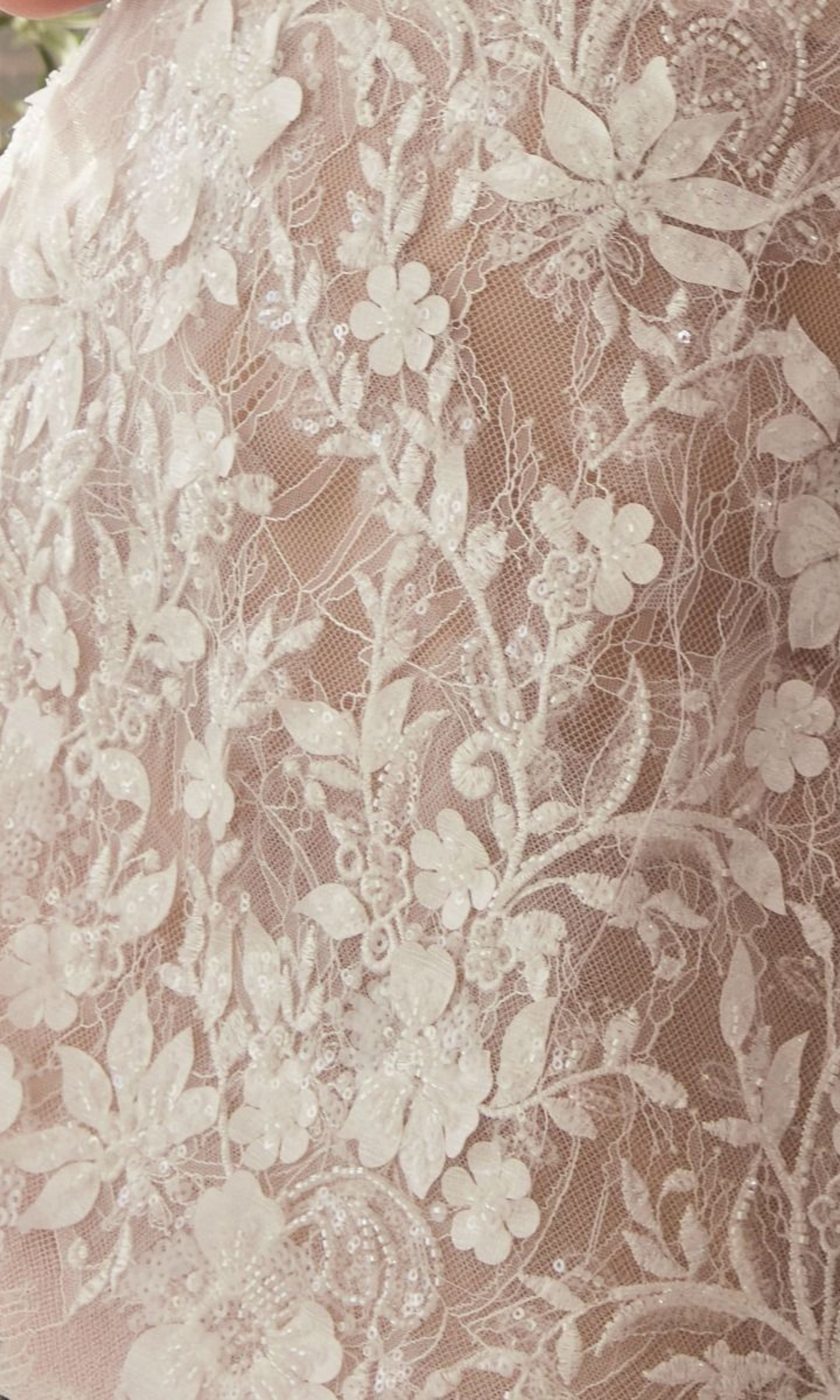 Andrea and Leo WL084