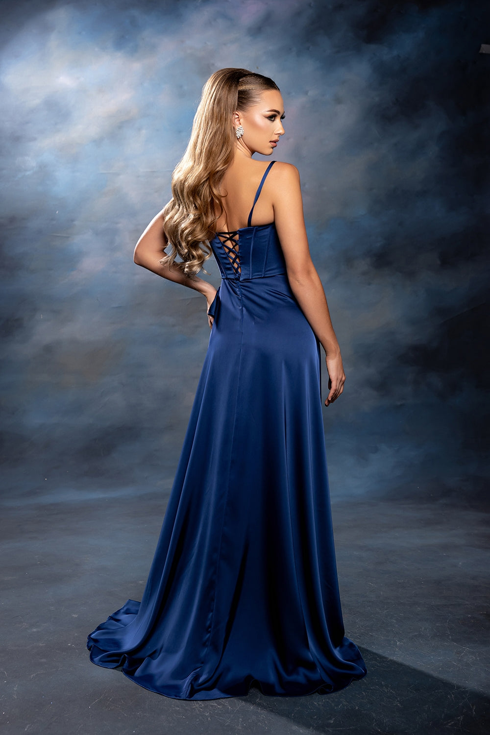 May Queen MQ2242