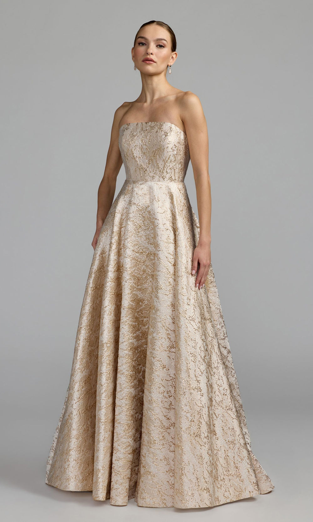 Mac Duggal 21052 Evening Dress