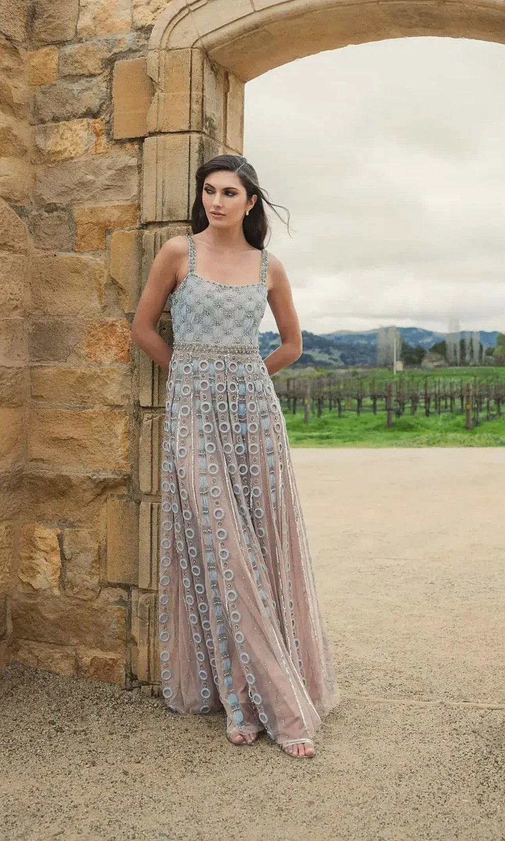 Mac Duggal 10106