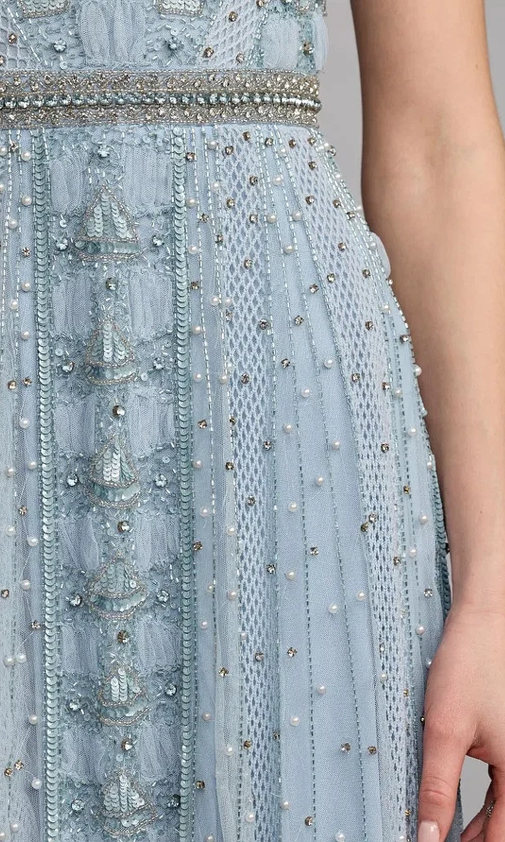 Mac Duggal 10116