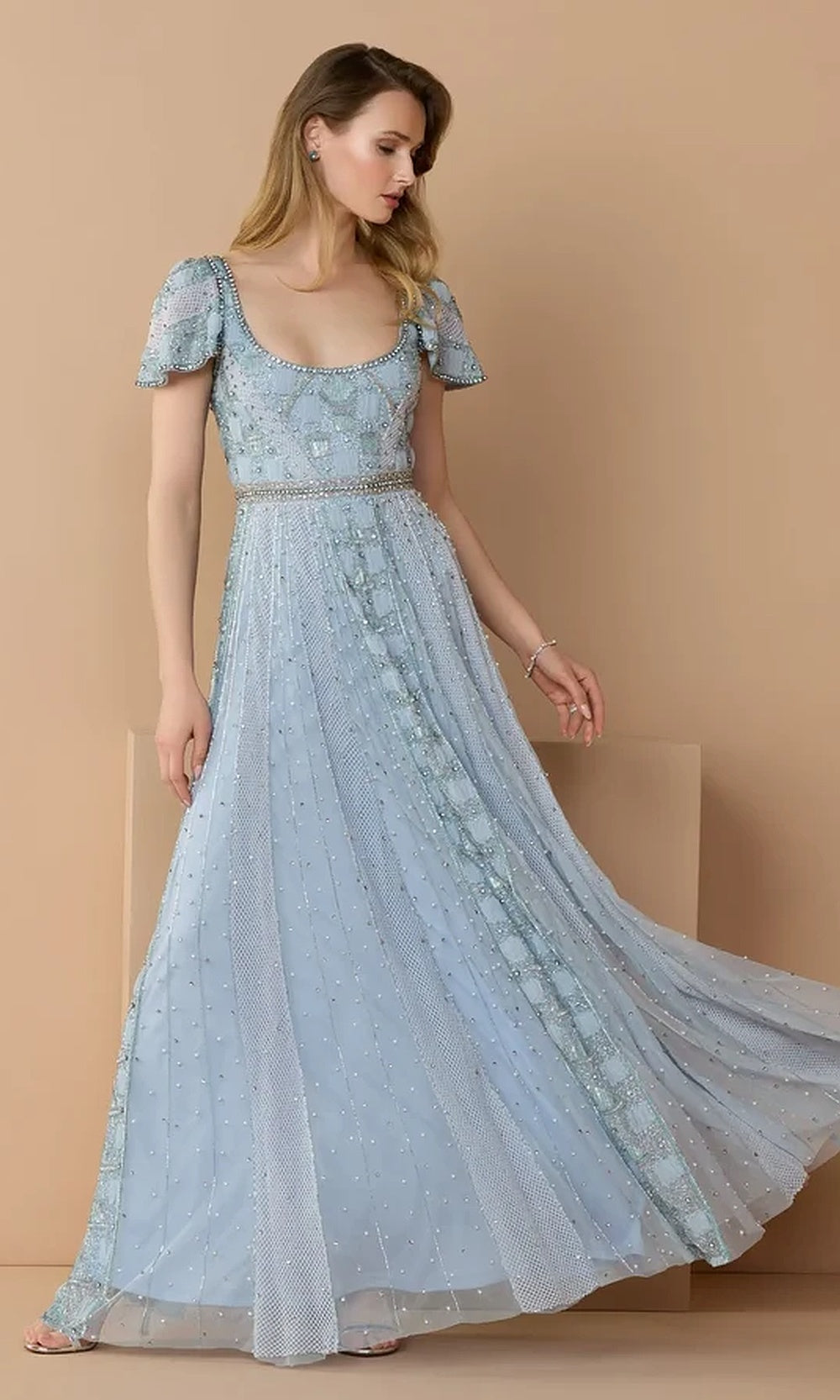 Mac Duggal 10116