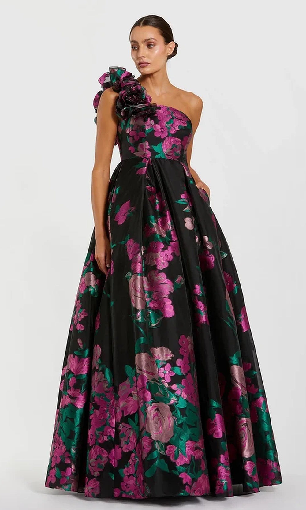 Mac Duggal 11967