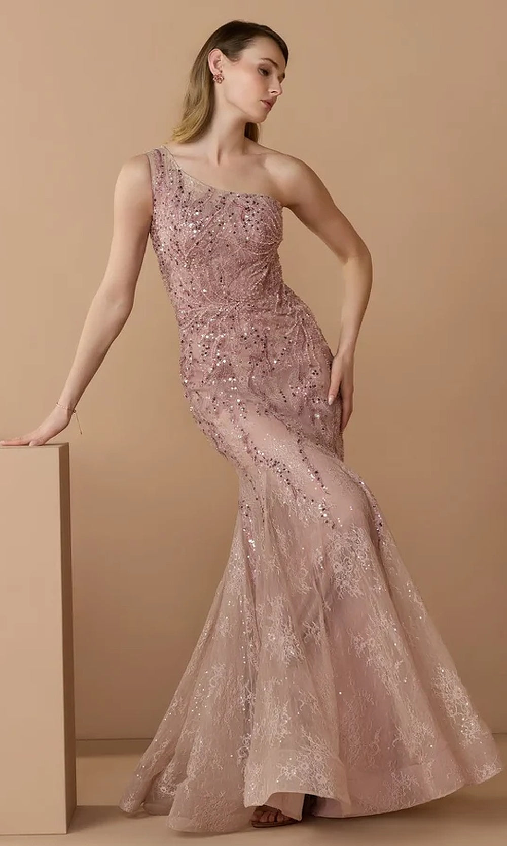 Mac Duggal 20482