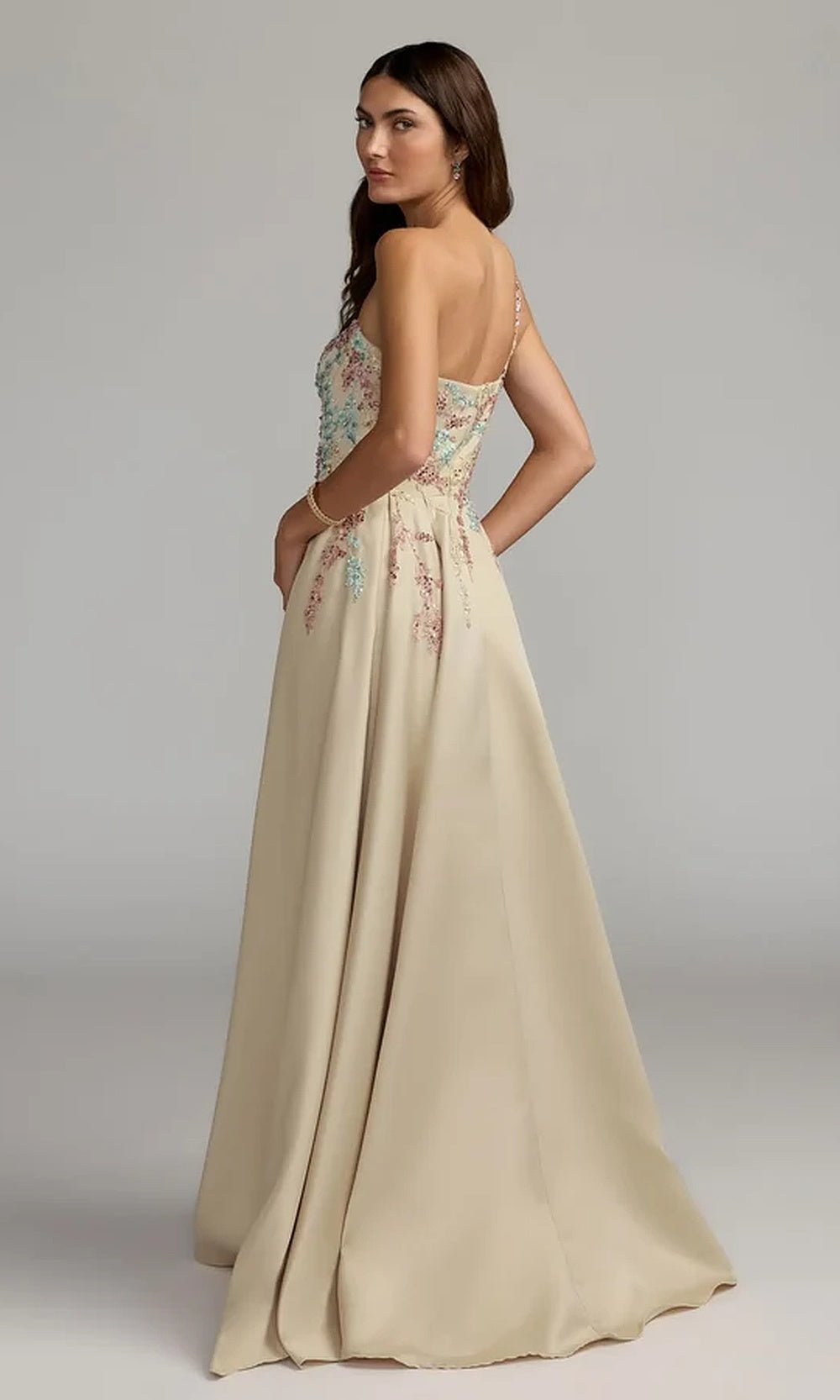 Mac Duggal 37012