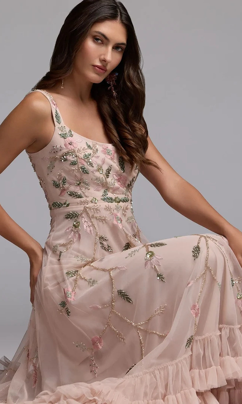 Mac Duggal 9402