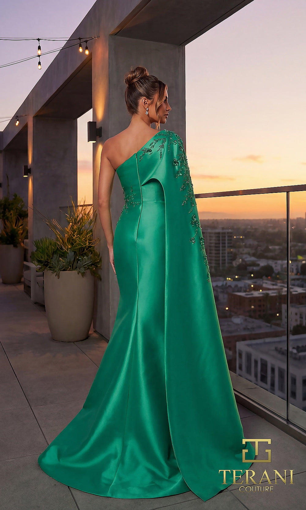 Terani Couture 262M7275 Emerald mother of the bride dress back view with one-shoulder cape, crepe fitted mermaid, formal wedding celebration dress