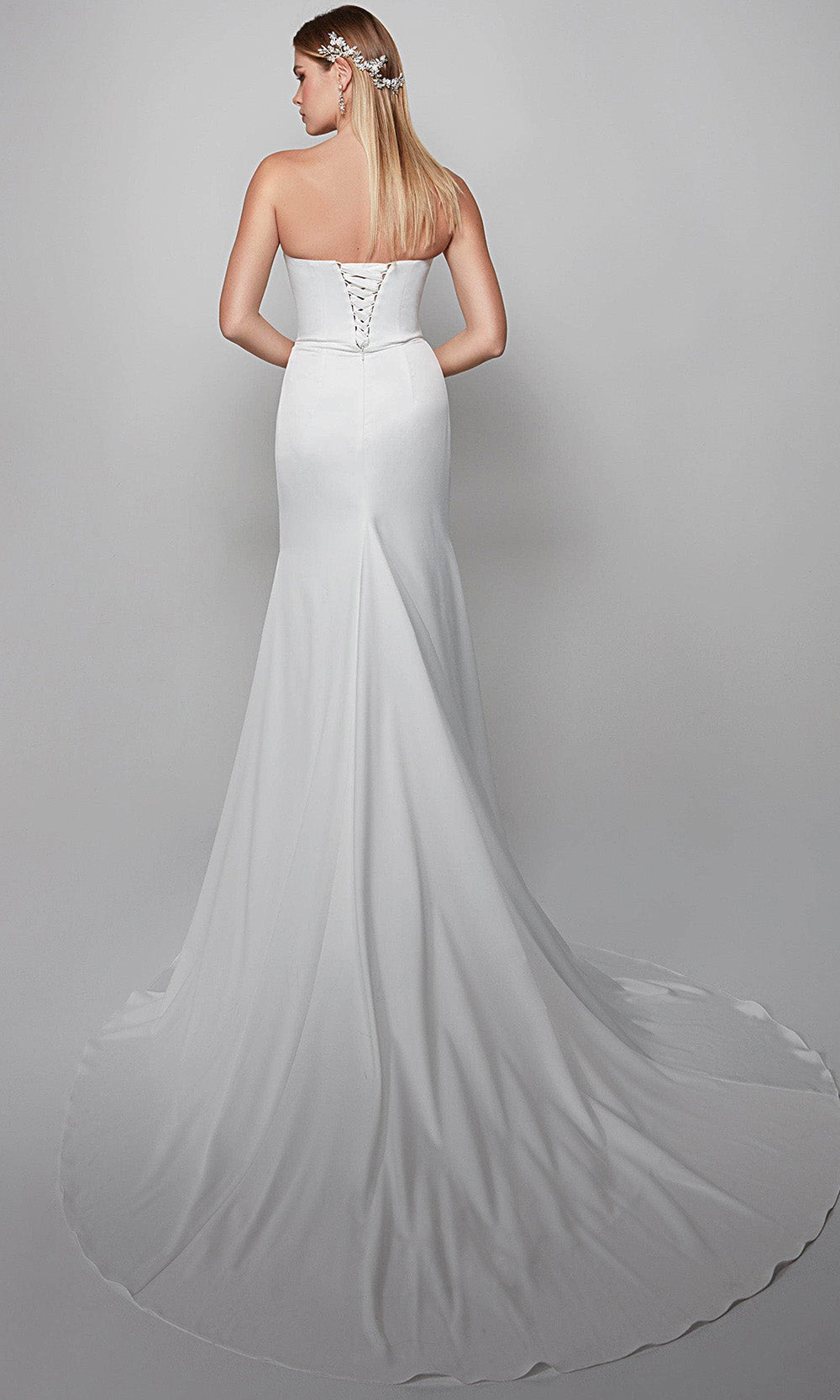 Alyce Paris 7056 In White