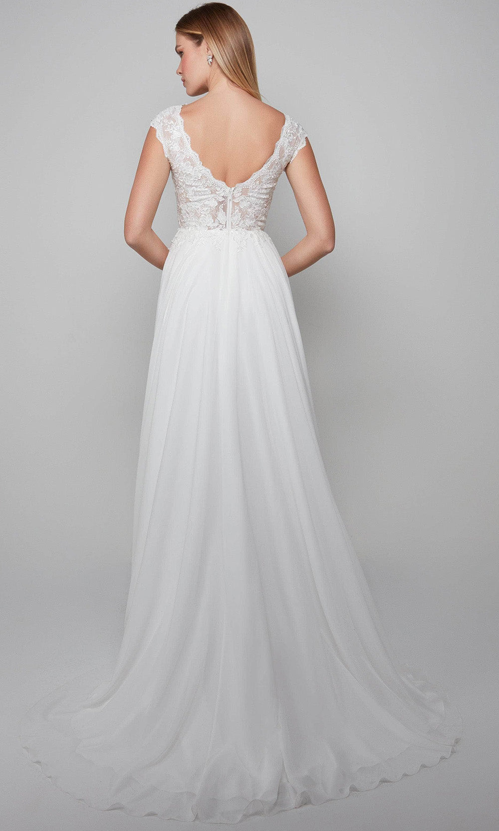 Alyce Paris 7073 In White