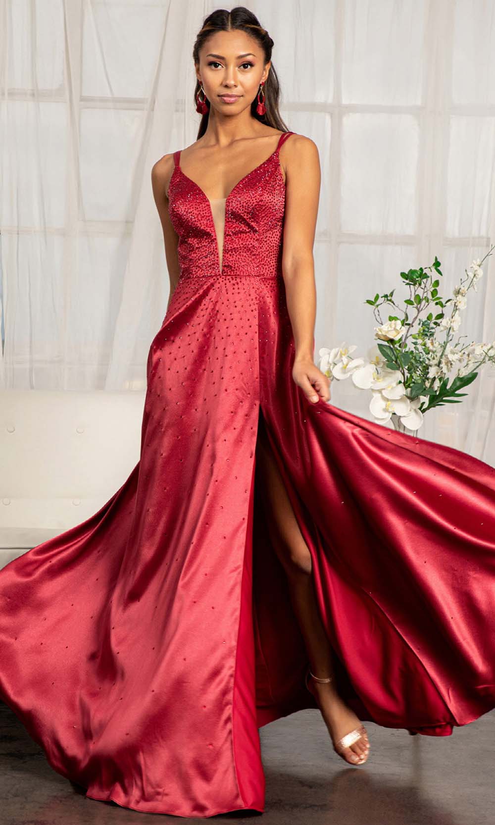 Elizabeth K GL3039 In Red