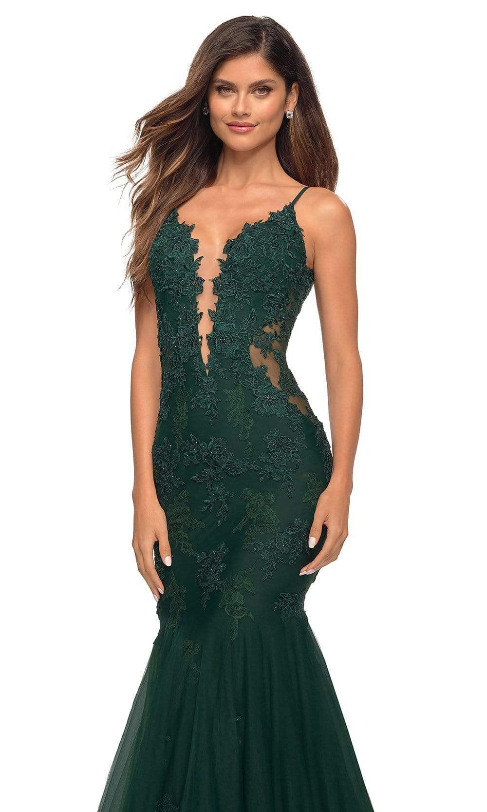 La Femme - 29680 Sleeveless Lace Mermaid Gown In Green
