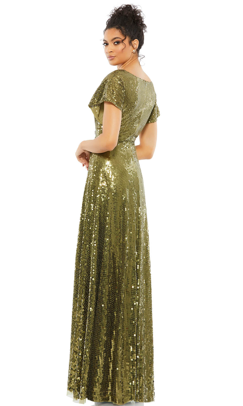 Mac Duggal - 10773 Flutter Sleeve Sequin Gown In Green