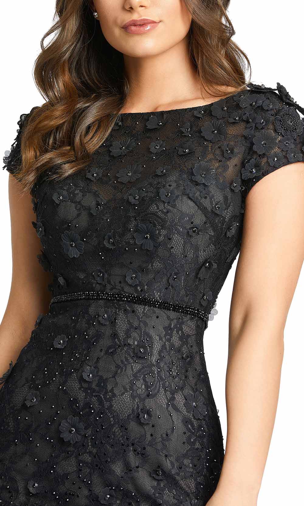Mac Duggal - 67711D Short Sleeve Bateau Sheath Gown In Black