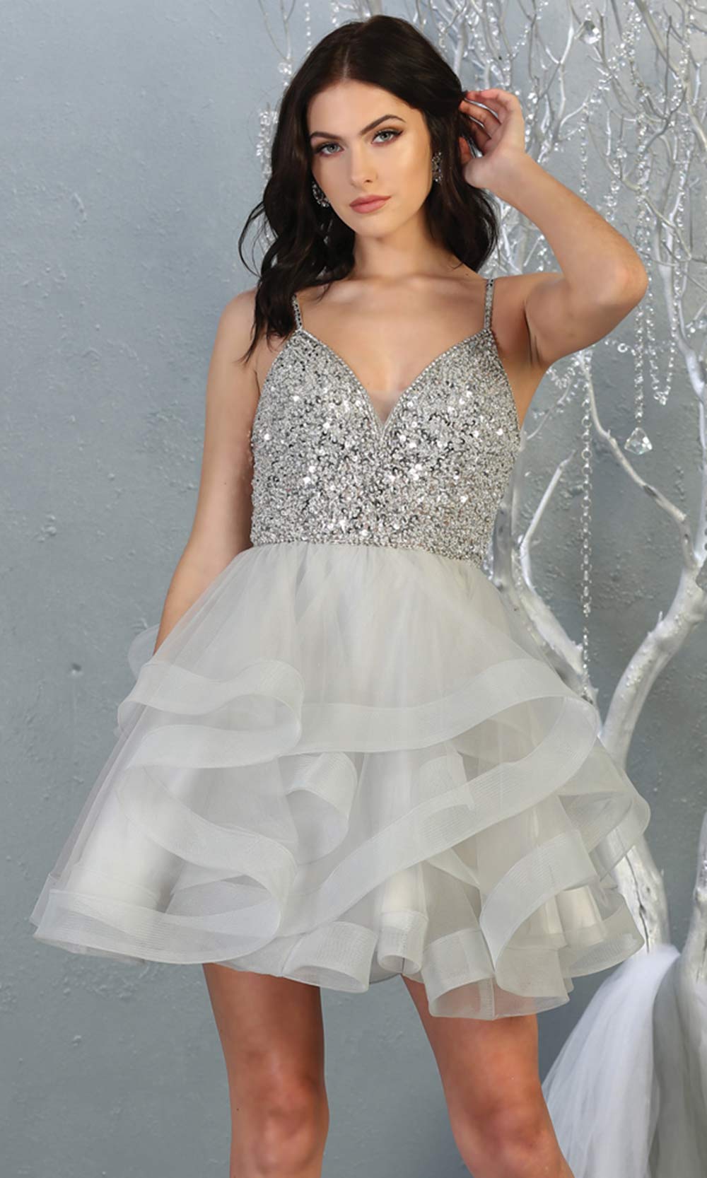 4Nowfashions 1818short silver v neck flowy grade 8 graduation dress w/beaded top & puffy tier skirt. Light gray party dress is perfect for prom, graduation, grade 8 grad, confirmation dress, bat mitzvah dress, damas. Plus sizes avail for grad dress.jpggrade 8 grad dresses, graduation dresses