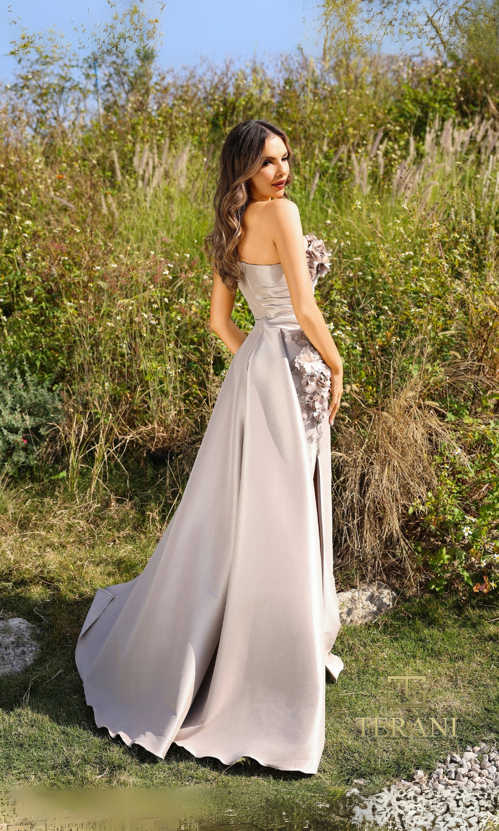 Terani Couture 252E5116