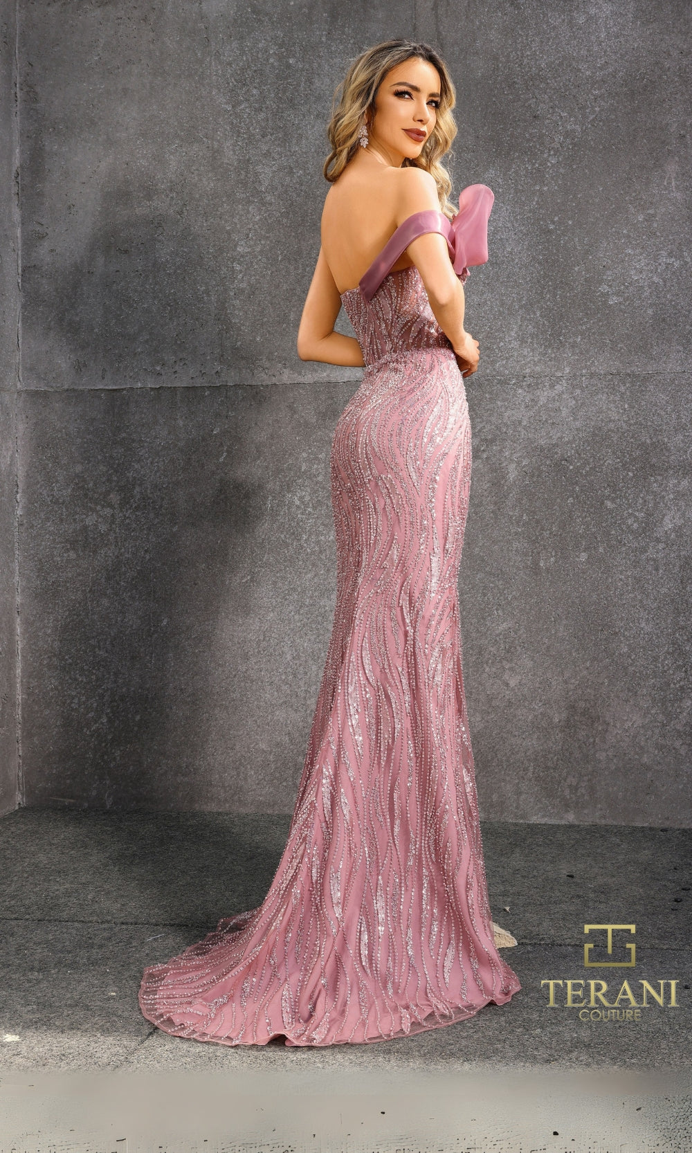 Terani Couture 252E5171