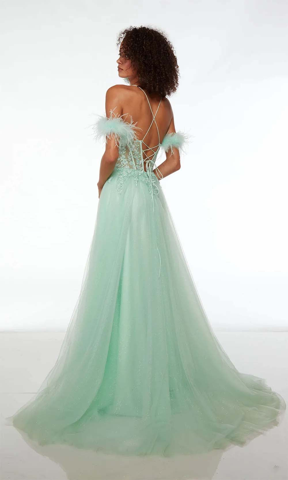 Alyce Paris 61561 Mint