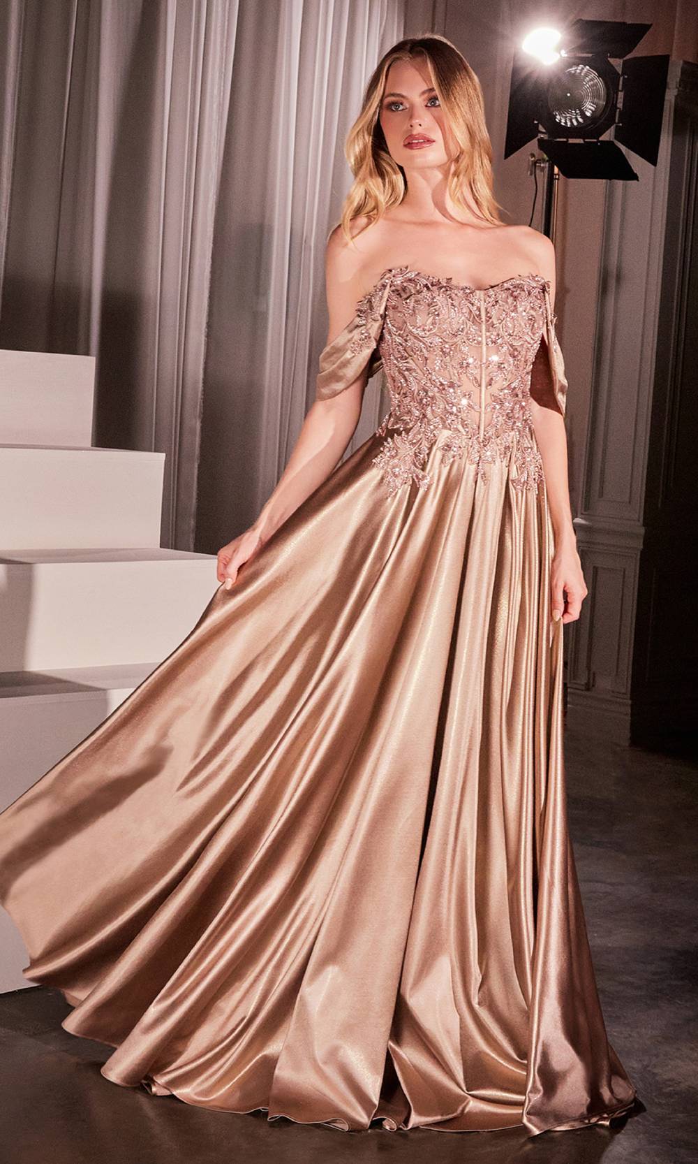 Ladivine CDS525 Mocha Gold