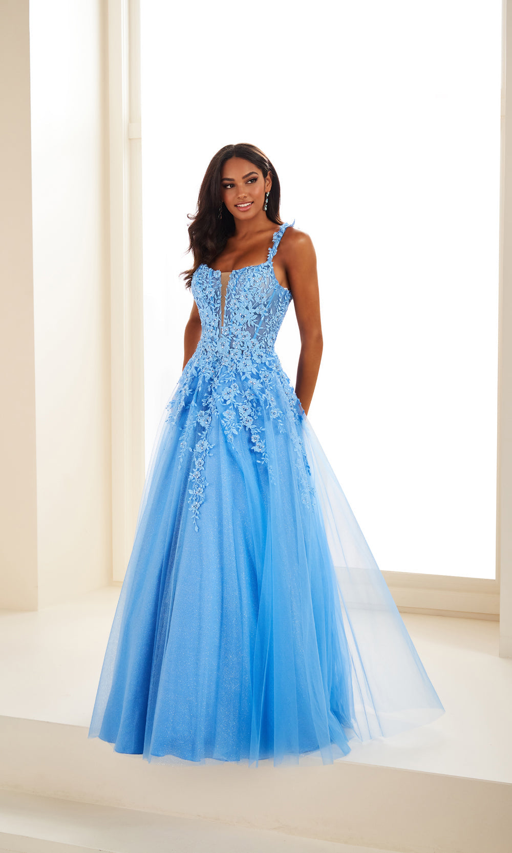 Ellie Wilde EW120014