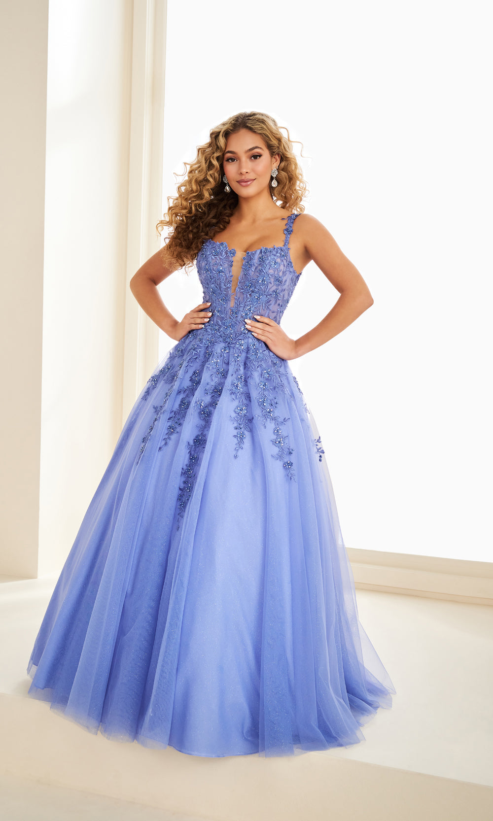 Ellie Wilde EW120014