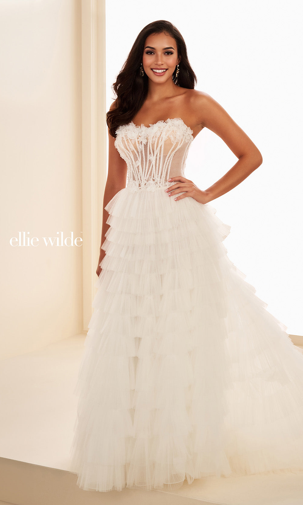 Ellie Wilde EW37026