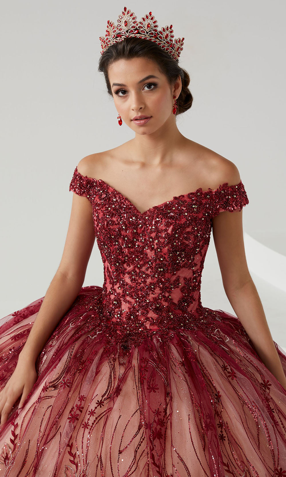 House of Wu 26006 Burgundy/Champagne