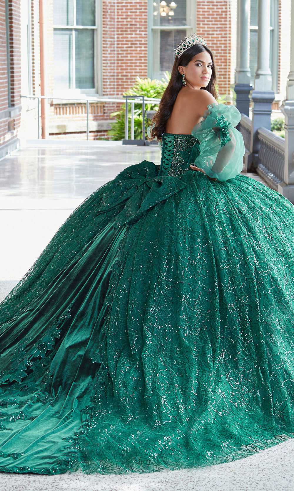 House of Wu 26054 Emerald Green