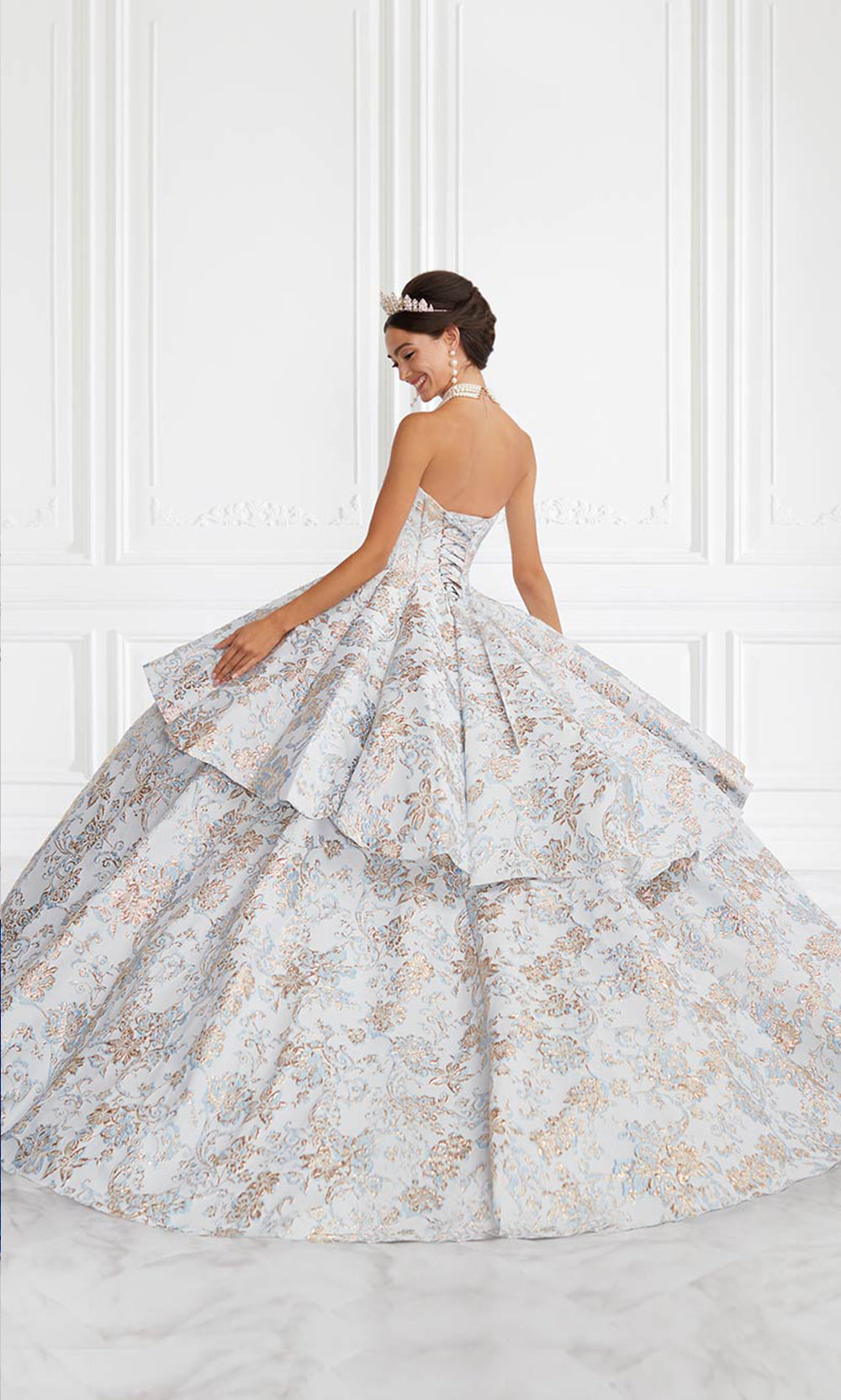 House of Wu 26947 Sky/Gold