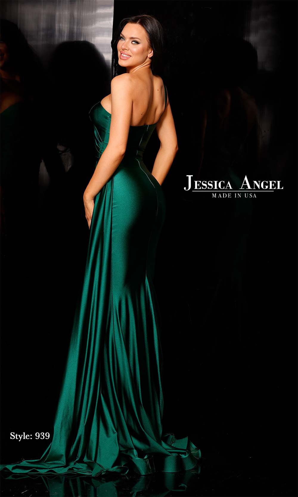 Jessica Angel 939 Hunter